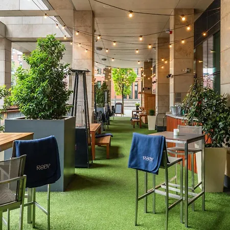 Hotel - Centre By Ihg 4*