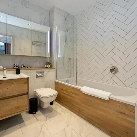 Charlotte House By Coqoon * Manchester