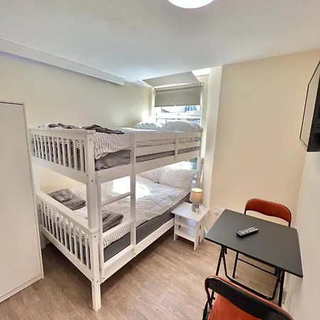 Séjour chez l'habitant Lux Quadruple Media Mufc Salford Manchester