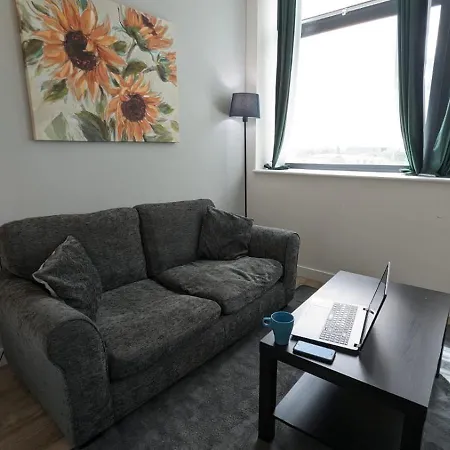 Apartament Lovely 1br Penthouse Near Mcr Stadiums Manchester