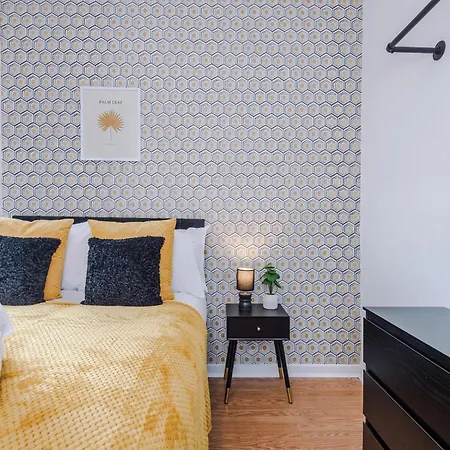New! Modern 2-bed House In By 53 Degrees Property, Ideal For Business & Contractors - Sleeps 7! בית נופש מנצ'סטר