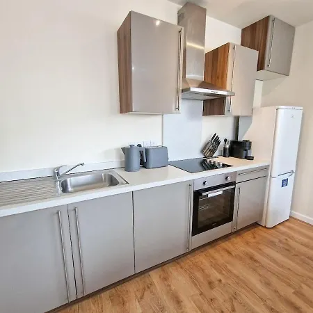Holiday home 2 Bed Centre Flat Free Parking