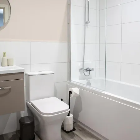 Modern 2bd In