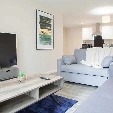 Modern 2bd In דירה מנצ'סטר