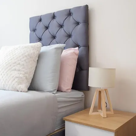 Modern 2bd In Apartment *