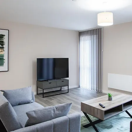 Modern 2bd In Manchester
