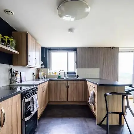 Prime Location Near City-trafford Centre-stadium 2bed