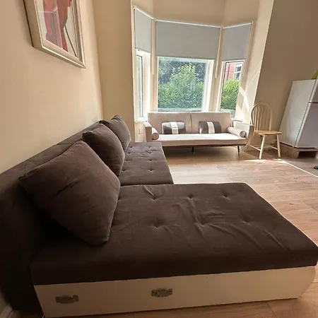 Lejlighed Entire 2 Bedroom Cosy Flat Near Centre