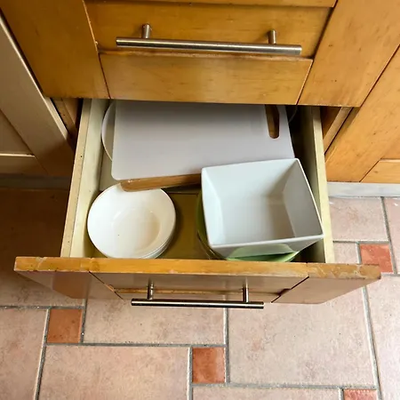 Budget Private Bedrooms W Dedicated Bath Mediacity, Mufc Salford Homestay