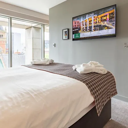 Hotel - Centre By Ihg 4*