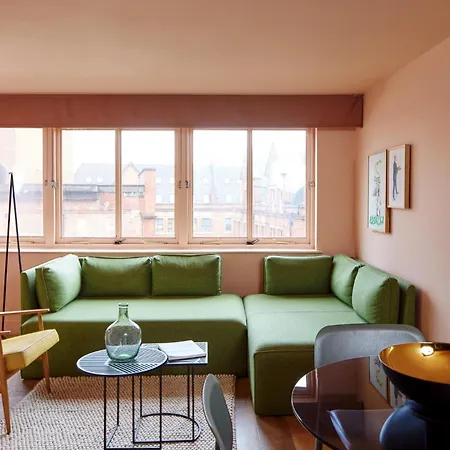 Whitworth Locke Hotel