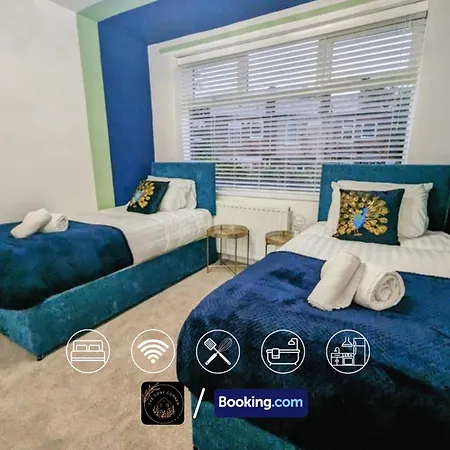 דירה Modern 4-bed House, Free Parking & Wifi In Swinton