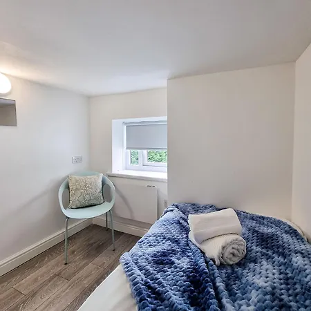 Cute, Comfortable & Classy Apartman