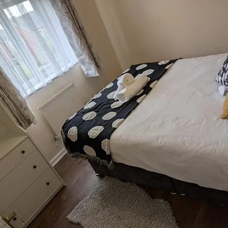 Goshen بيت للعطل مانشستر