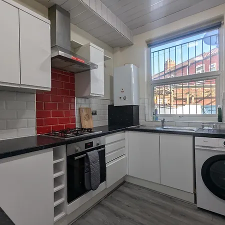 アパート 2 Bed 1 Bath Terraced