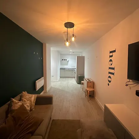 Salford Quays Apartment *