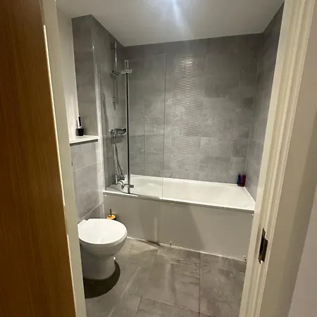Salford Quays Apartment *