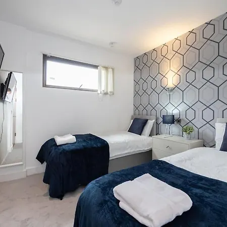 3 Bed Penthouse,near City Centre,etihad,coop Live Lejlighed