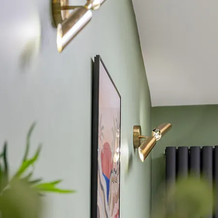 Amazonian Luxury Family Mcr Centre Etihad Free Parking Дом отдыха