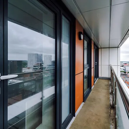 Quayview Oasis In Salford Apartment *