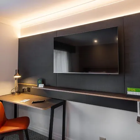 Hotel - - Oldham By Ihg 3*
