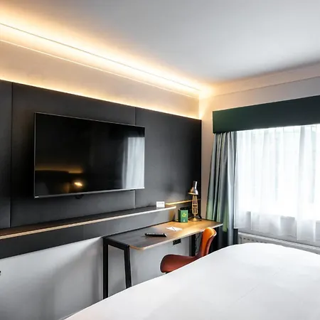 Hotel Holiday - - Oldham By Ihg Manchester