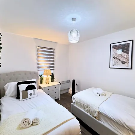 By Bevolve - Centre Apartamento *