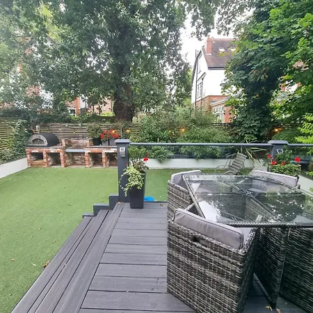 Hot Tub Free Parking Large Edwardian