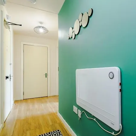Apartment Modern 2br Near Centre - Free Parking Garage Manchester