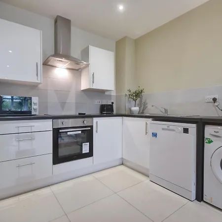 Sophisticated Two Bedroom With Parking Lejlighed Manchester