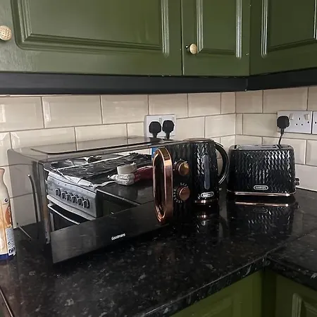 Mvps Snug Urban Hideaway *