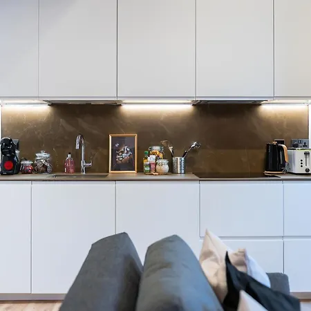 Spacious Loft Style 3 Bed * Манчестер