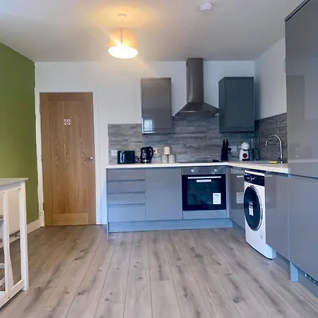 1 マンチェスター