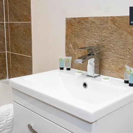 Stunning One Bedroom By Av Hughes Short Lets & Serviced With Free Parking & Wi-fi Manchester