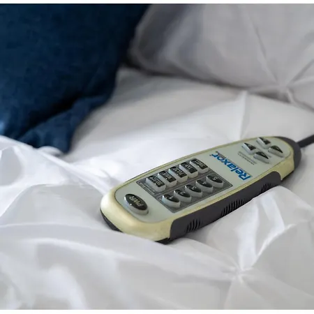 Contractors & Relocation Haven, 3Bd House, Secure Off-Site Parking & Office Space Tatil Evi *