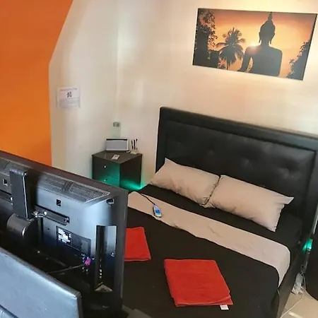 King Tv-bed En-suite Mediacity, Mufc, Salford * Manchester