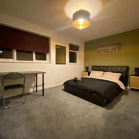Two Bedrooms-holiday Prázdninový dům Manchester