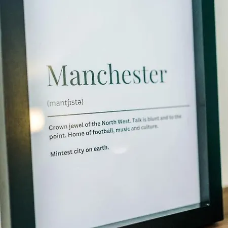 Daire Modern 2br Near Centre - Free Parking Garage *