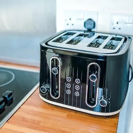 شقة Modern 2br Near Centre - Free Parking Garage مانشستر