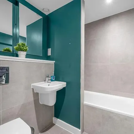 Luxury Stylish * Manchester