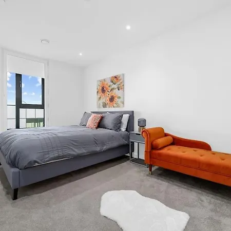 Modern Central Old Trafford Apartment
