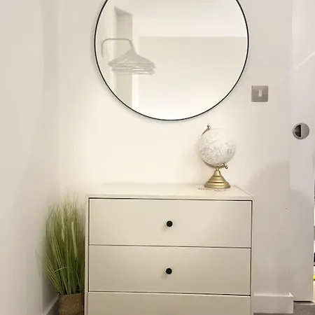 Modern Stylish 1 Bed 아파트 *