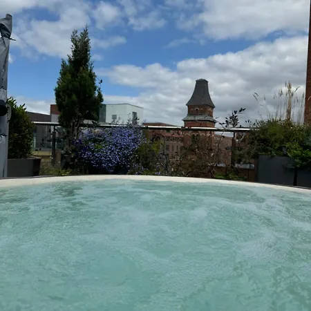アパート Ancoats Getaway With Terrace And Hot Tub *