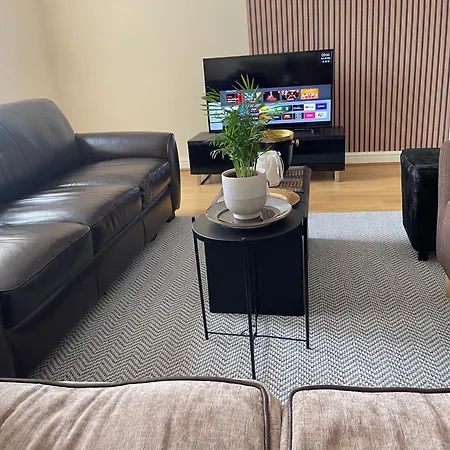 Luxestay - Old Trafford