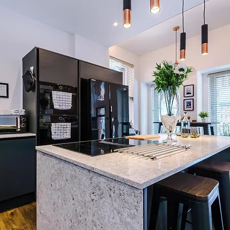 Incredible 3bed Townhouse, Rooftop Patio, Sleeps 6 Apartamento *