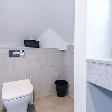 アパート Incredible 3bed Townhouse, Rooftop Patio, Sleeps 6 *