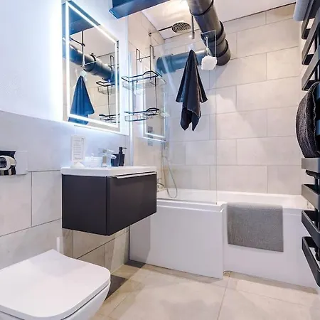 Incredible 3bed Townhouse, Rooftop Patio, Sleeps 6 アパート マンチェスター