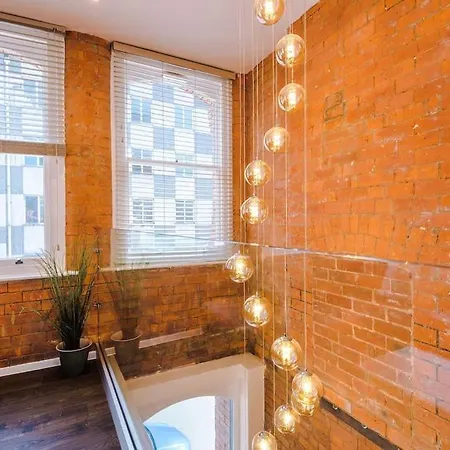 アパート Incredible 3bed Townhouse, Rooftop Patio, Sleeps 6 *