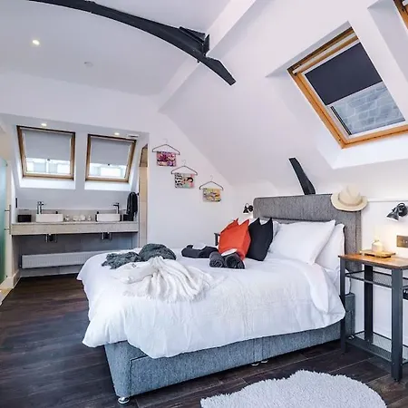 Apartment Incredible 3bed Townhouse, Rooftop Patio, Sleeps 6 Manchester