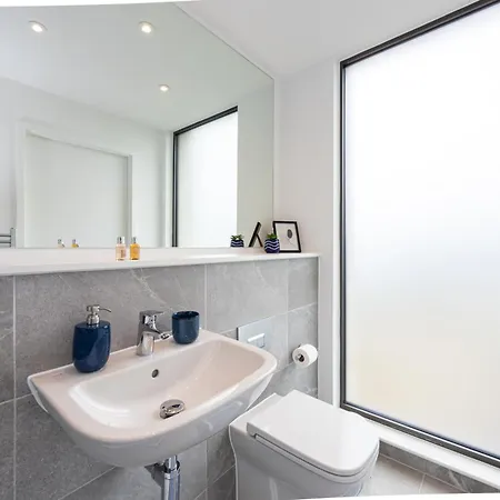 Center Ultra-luxe 2bed Amalfi Manchester